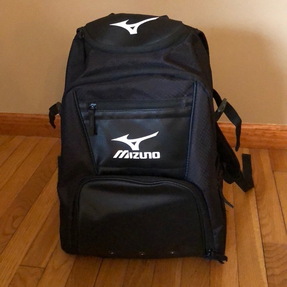 mizuno g4 backpack